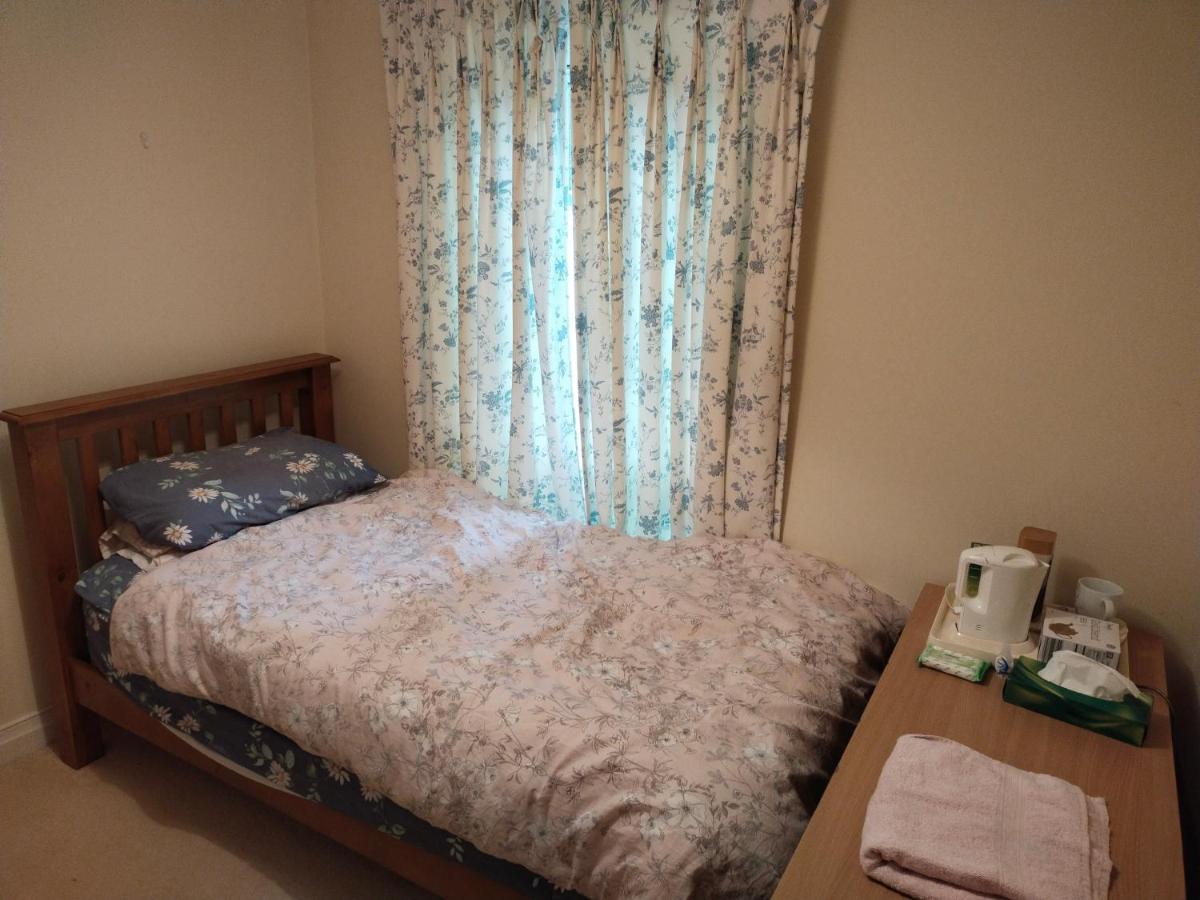 كورك Crescent Apartments Homestay المظهر الخارجي الصورة