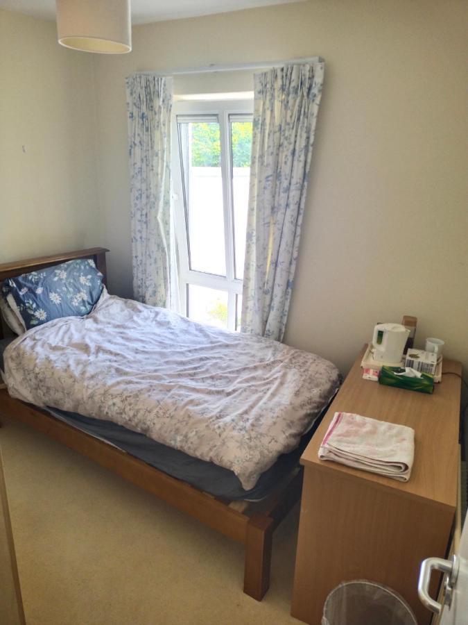 كورك Crescent Apartments Homestay المظهر الخارجي الصورة